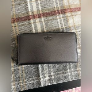 Kate Spade New York Shimmy Glitter Boxed Large Continental Wallet